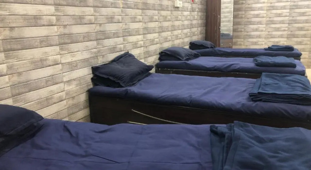 Кровать в общем номере (женский номер) Charyana Heights Ac Dormitory