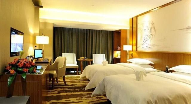 Yannian Huijing Hotel