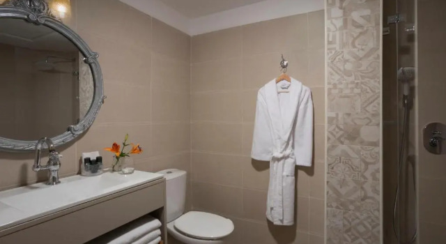 Люкс с балконом Shtarkman Erna Boutique Hotel Nahariya
