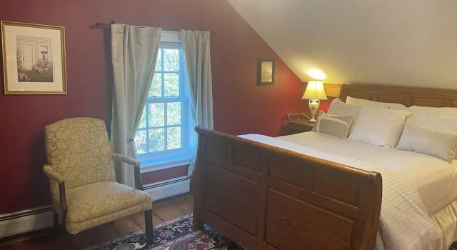 Двухместный номер Deluxe с видом на озеро Dodds Brick House Bed & Breakfast