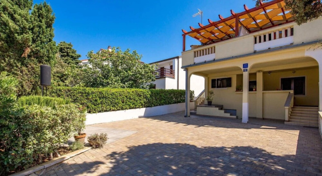 Amazing Home in Mandre With Wifi and 1 Bedrooms, Забронировать Отель Отели Мандре 3 звезды, 3*
