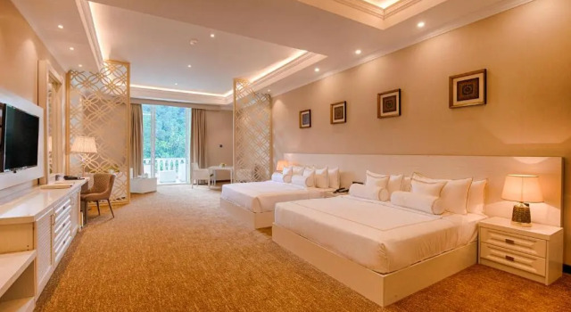 Люкс Premier The Golden Crown Hotel