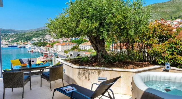 Апартаменты Adriatic Deluxe Apartments