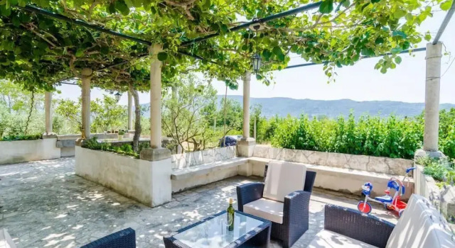 Коттедж Holiday Home Field of Olives