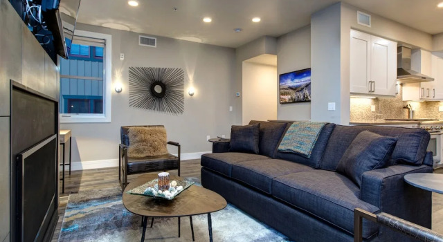 Abode at Rio Grande Villa, Забронировать Вилла Парк-Сити Deer Valley - The Canyons, рядом с Mountain Town Olive Oil