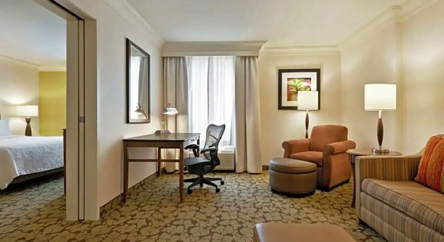 Двухместный люкс Hilton Garden Inn Saskatoon Downtown