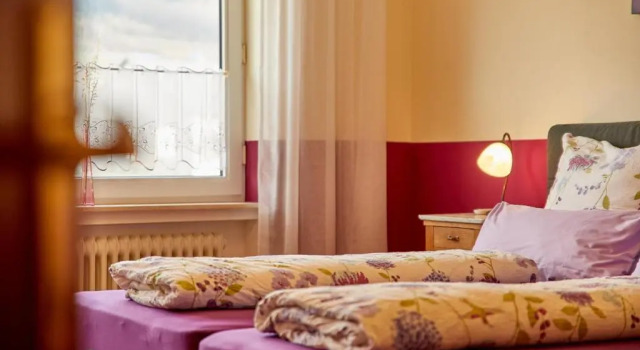 Ferienwohnung-Vinothek Keifer Kinheim, Забронировать Отель Отели Трабен-Трарбах с парковкой, Парковка