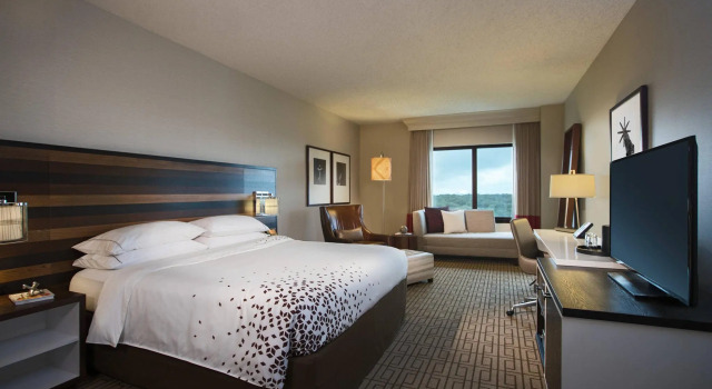 Двухместный номер Deluxe Renaissance Austin Hotel