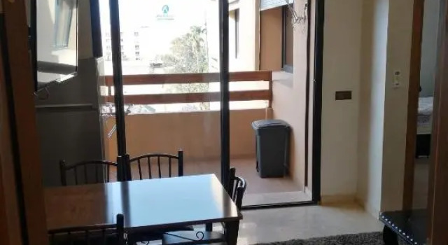 Glorieux appartement à gueliz, Забронировать Апартаменты/квартира Отели Марракеш-Тенсифт-Эль-Хауз с парковкой, Парковка