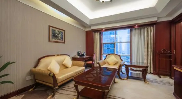 Люкс Superior Trilec International Hotel