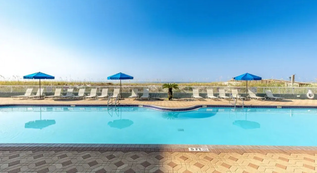Студия Islander Beach Resort 303 Condo by RedAwning