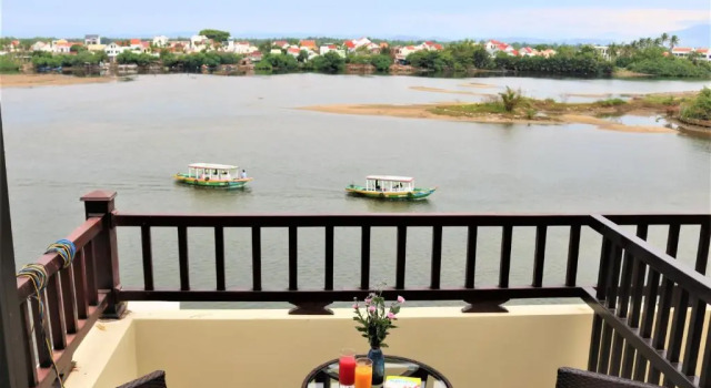 Номер Deluxe Roxana River Villa