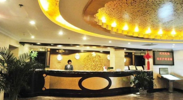 Shatan Hotel, Забронировать Отель Отели Пекина с бассейном, рядом с Торговый комплекс Oriental Plaza, Бассейн