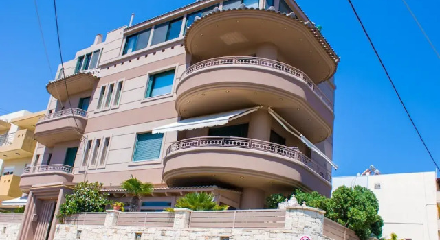 Penthouse City Apartment