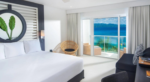 Двухместный полулюкс с видом на океан S Hotel Montego Bay - Luxury Boutique All-Inclusive Hotel