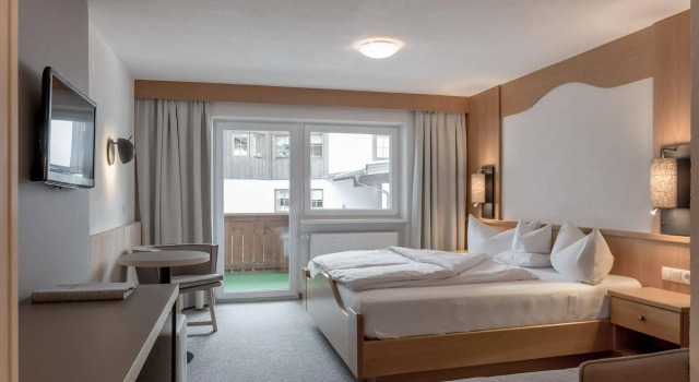 Landhaus Sepp Santer, Забронировать Отель Отели Тироля 3 звезды, 3*