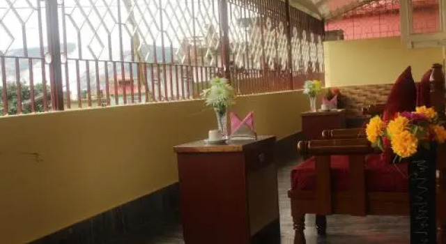 Zero to One stay - Hotel Khandroling (HKL)