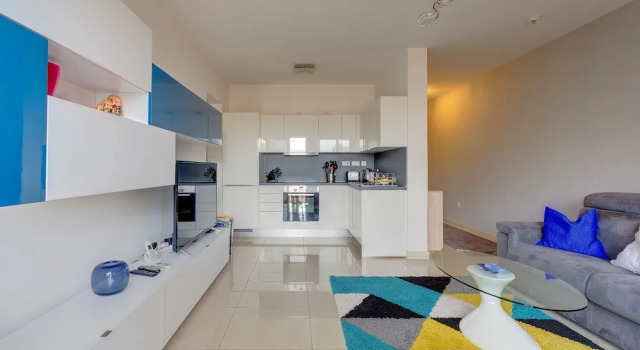 Centric and Spacious Apartment With Wifi and Balcony, Prenota Appartamento Appartamenti a Malta, Appartamento