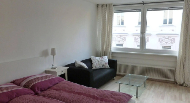 Apartment24-Schönbrunn Zoo, Book Apartment Hotels in 14. Penzing with Parking, Parking