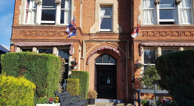 The Lismore Hotel