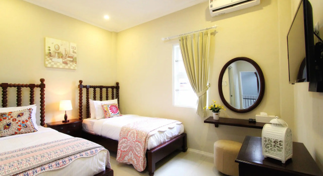 Omah Madam Bed & Breakfast