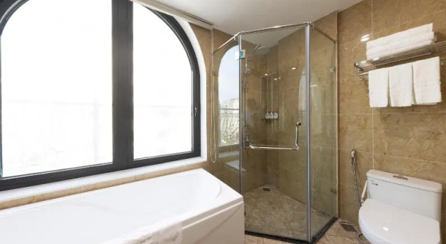 Семейный номер Standard c 1 комнатой с балконом Nature Hanoi Hotel