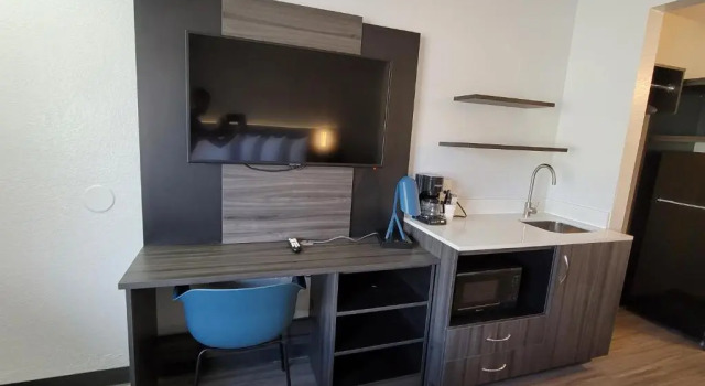 Четырёхместный номер Standard Studio 6 Grand Junction, CO