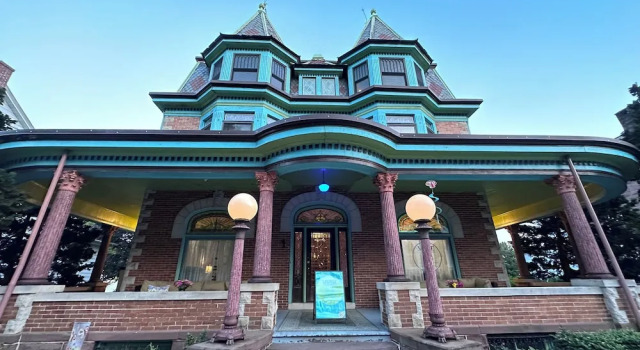 VAAST Bed & Breakfast, Rezerwuj Bed and Breakfast Adamstown Pensylwania