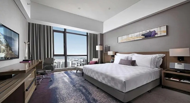 Номер Standard Wyndham JinJiang Hotel