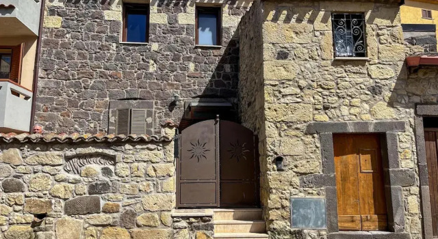 Favisi Rooms