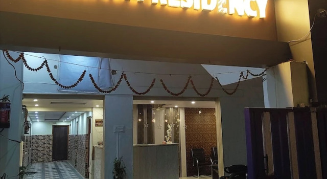 Hotel Vrrinda Residency Varanasi
