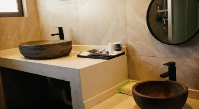 Семейный люкс с видом на озеро Tuta Yunxuan Hotel (Qiandongnan Danzhai Wanda Town)