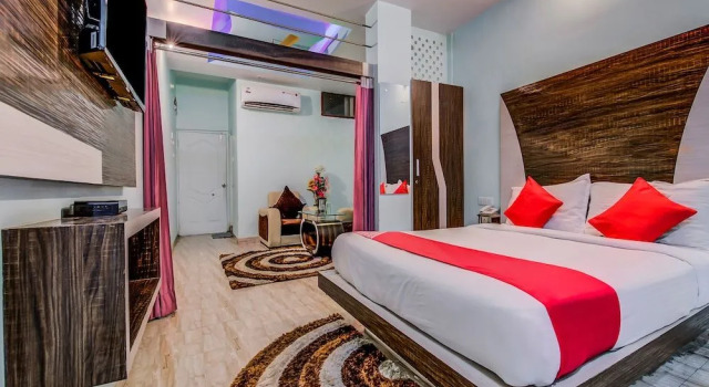 OYO 18873 Hotel Comfort, Book Hotel Deoghar Jharkhand