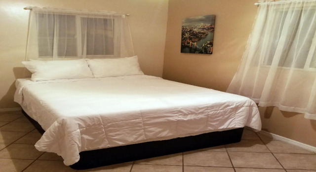 Номер Deluxe Monterey Inn Hotel