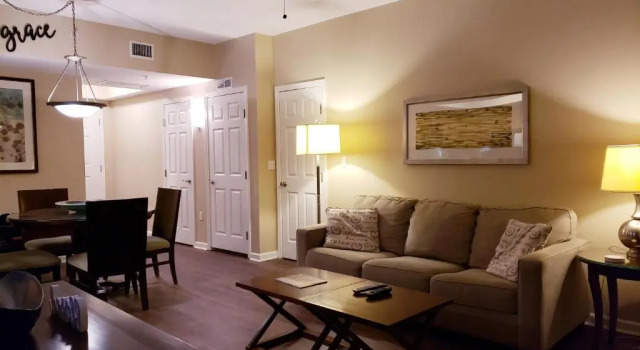 1215 A Slice of Heaven - Destin! Pool View!, Varaa Hotelli Hotellit Emerald Coast uima-altaalla, Uima-allas