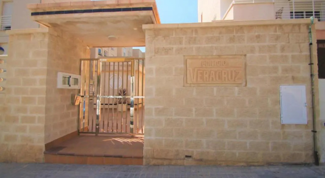 Apartamento CasaTuris enfrente al mar en Playa Muchavista C102