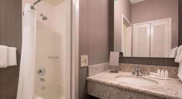 Двухместный люкс c 1 комнатой Sonesta Select Tempe Downtown