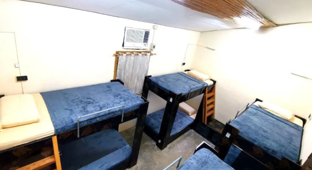 Big Paul Hostel - Adults Only