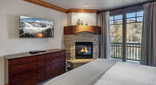 Ski-in/ski-out Retreat Hot Tub + Bunk Room 2 Bedroom Condo, Prenota Appartamento Park City 