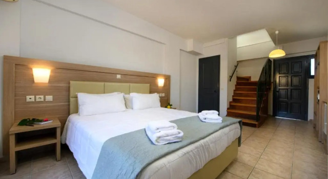 Семейный номер Standard с видом на сад Corfu SunGate Hotel