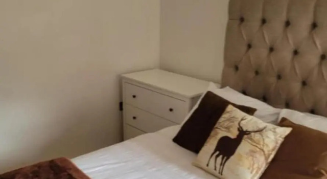 Beautiful 1-bed Apartment in London, Varaa Huoneisto Asunnot kohteessa Merseyside, Huoneisto