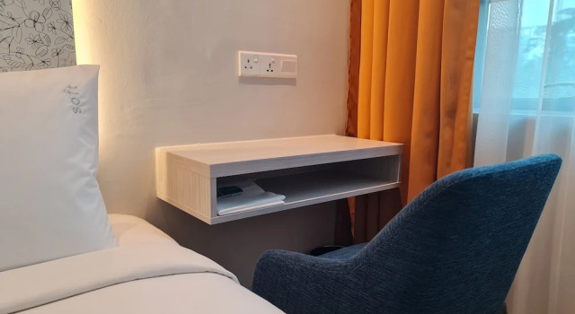 Люкс с 2 комнатами Holiday Inn Express & Suites Johor Bahru by IHG