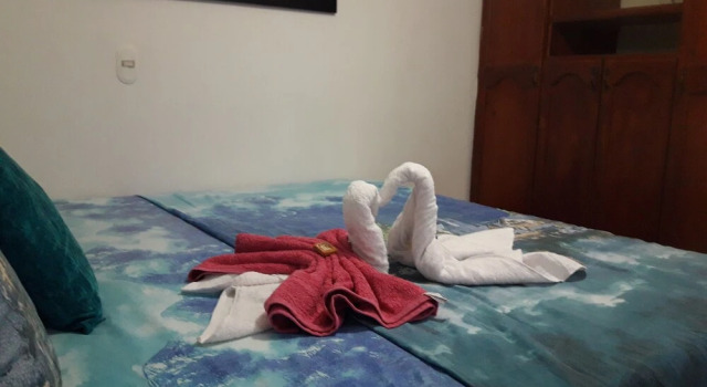 ApartaHostels, Забронировать Отель Отели в центре Медельин, в центре