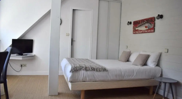 Четырёхместный номер Classic Hotel La Licorne