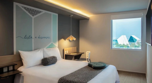 Номер Standard One San Luis Potosi Glorieta Juarez