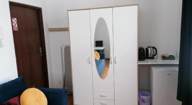 Двухместный номер Standard Hostel Tulip - Pokój 5 ze wspólną łazienką i kuchnią