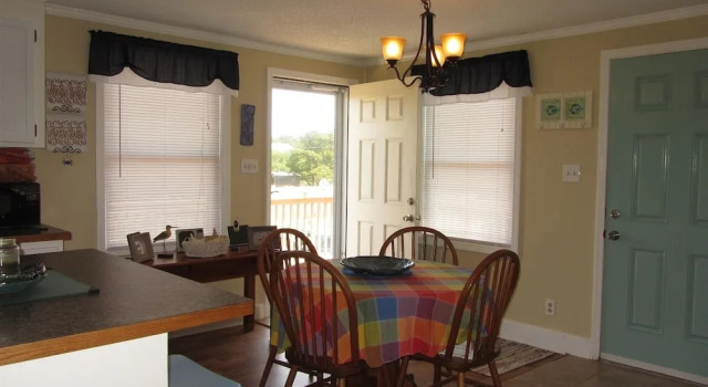 Marlin Darlin 2 Bedroom Cottage