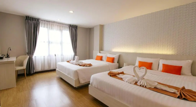 Люкс De Hug Hotel & Residence