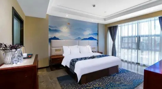 Люкс Harmonious Qianjin Hotel