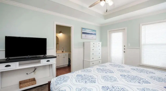 Padre Island Retreat w/ Optional Golf Cart, Rezerwuj Apartament Padre Island 